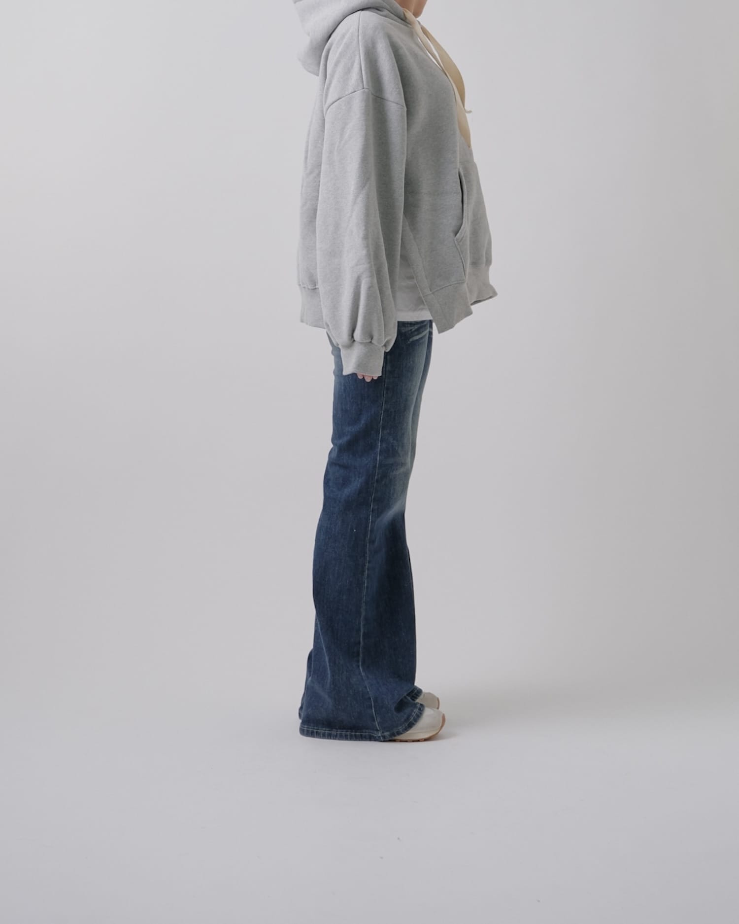 ヒゲウォッシュドデニム