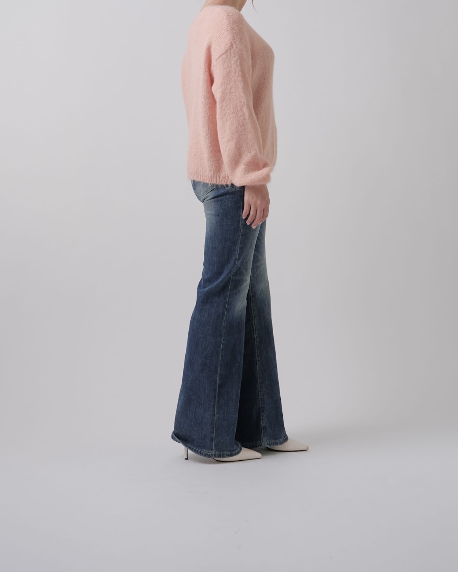 ヒゲウォッシュドデニム