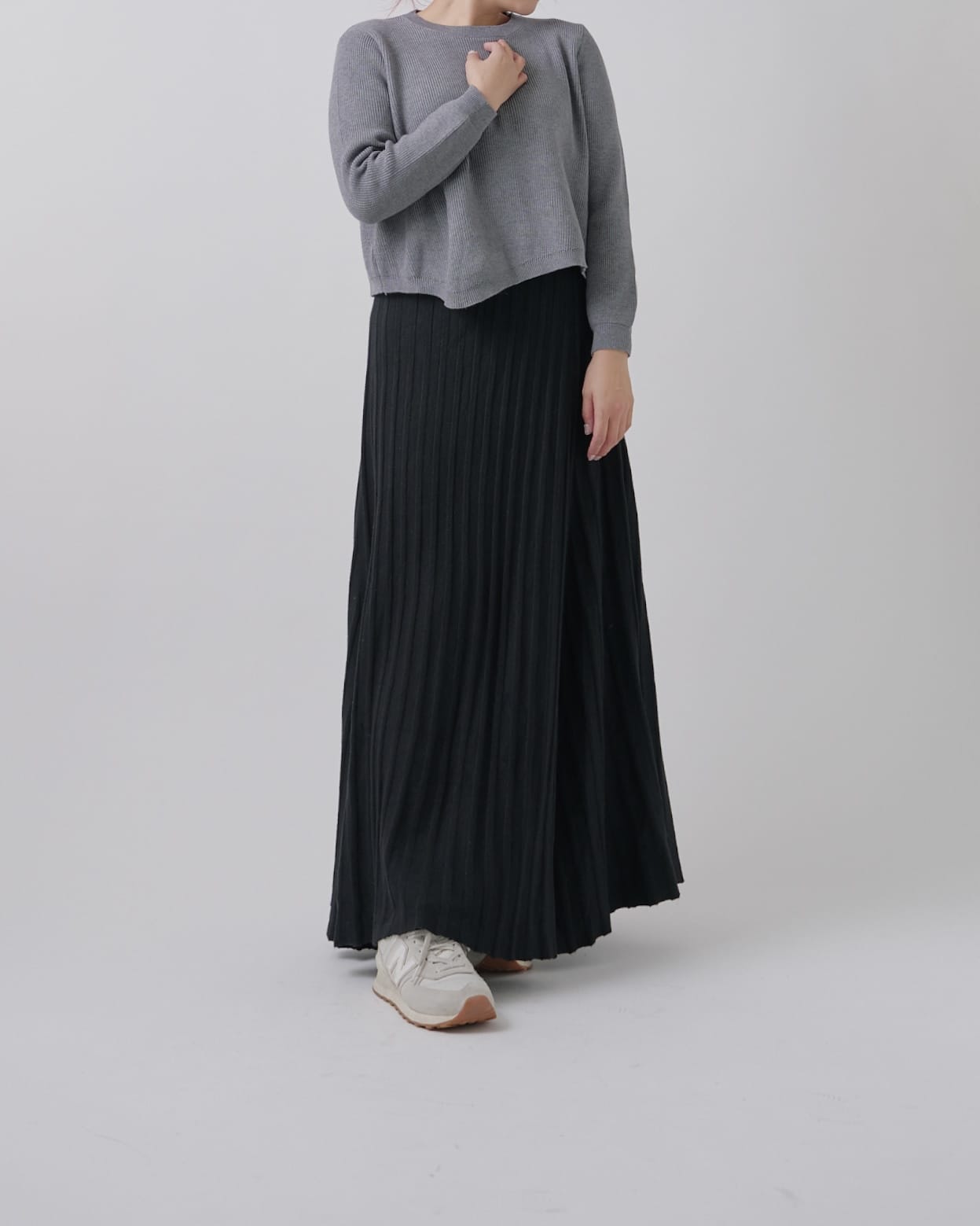 レイヤードフリルニット