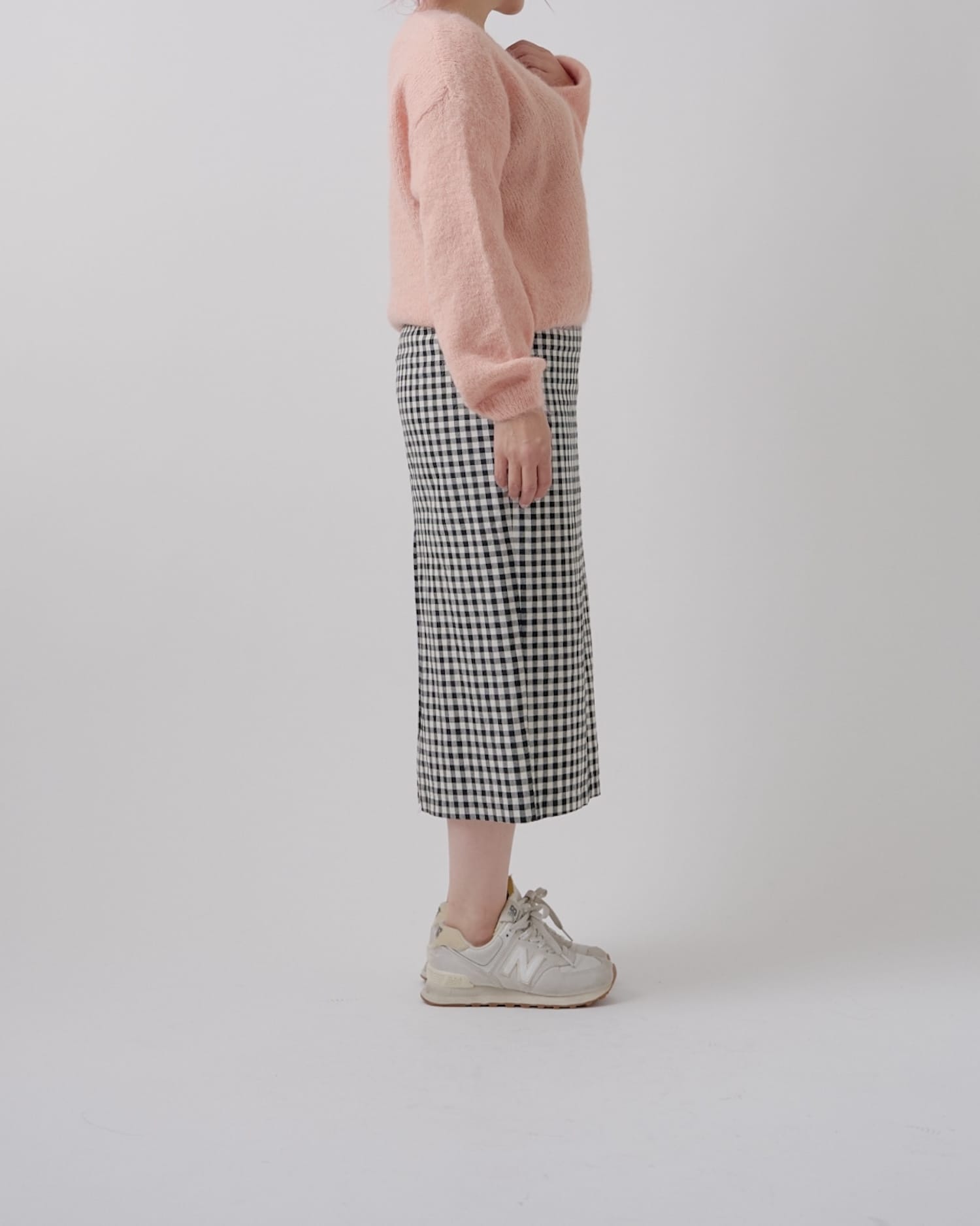 Vネックバルーンカラーニット