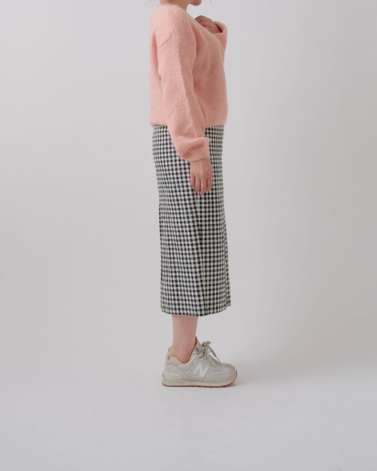 Vネックバルーンカラーニット