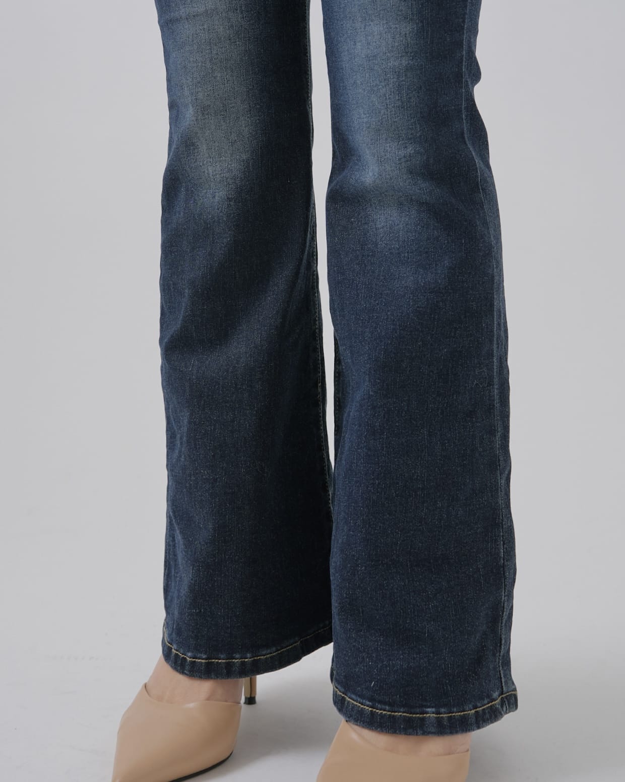 【美シルエット】インディゴフレアデニム