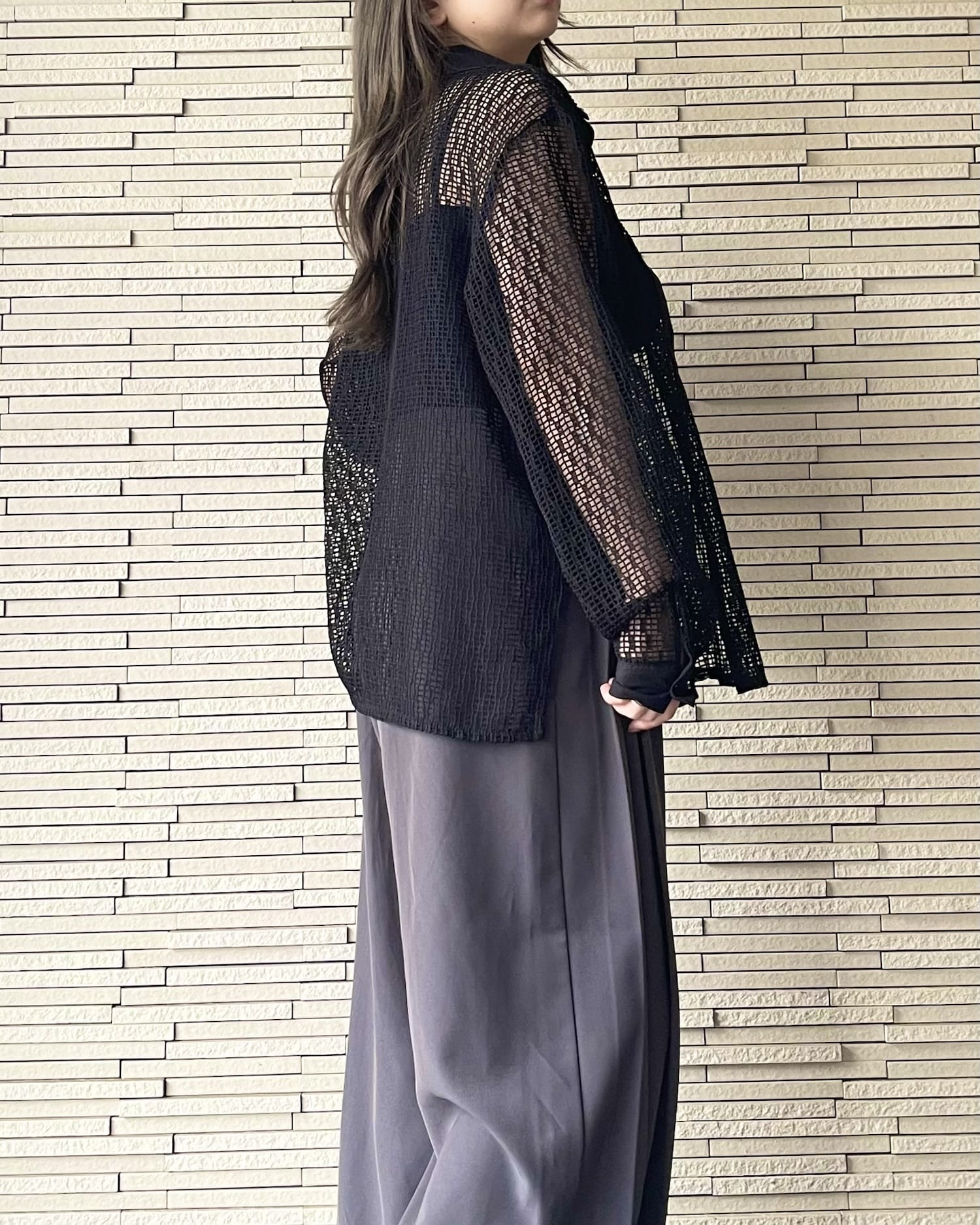 サイドスリットメッシュシャツ