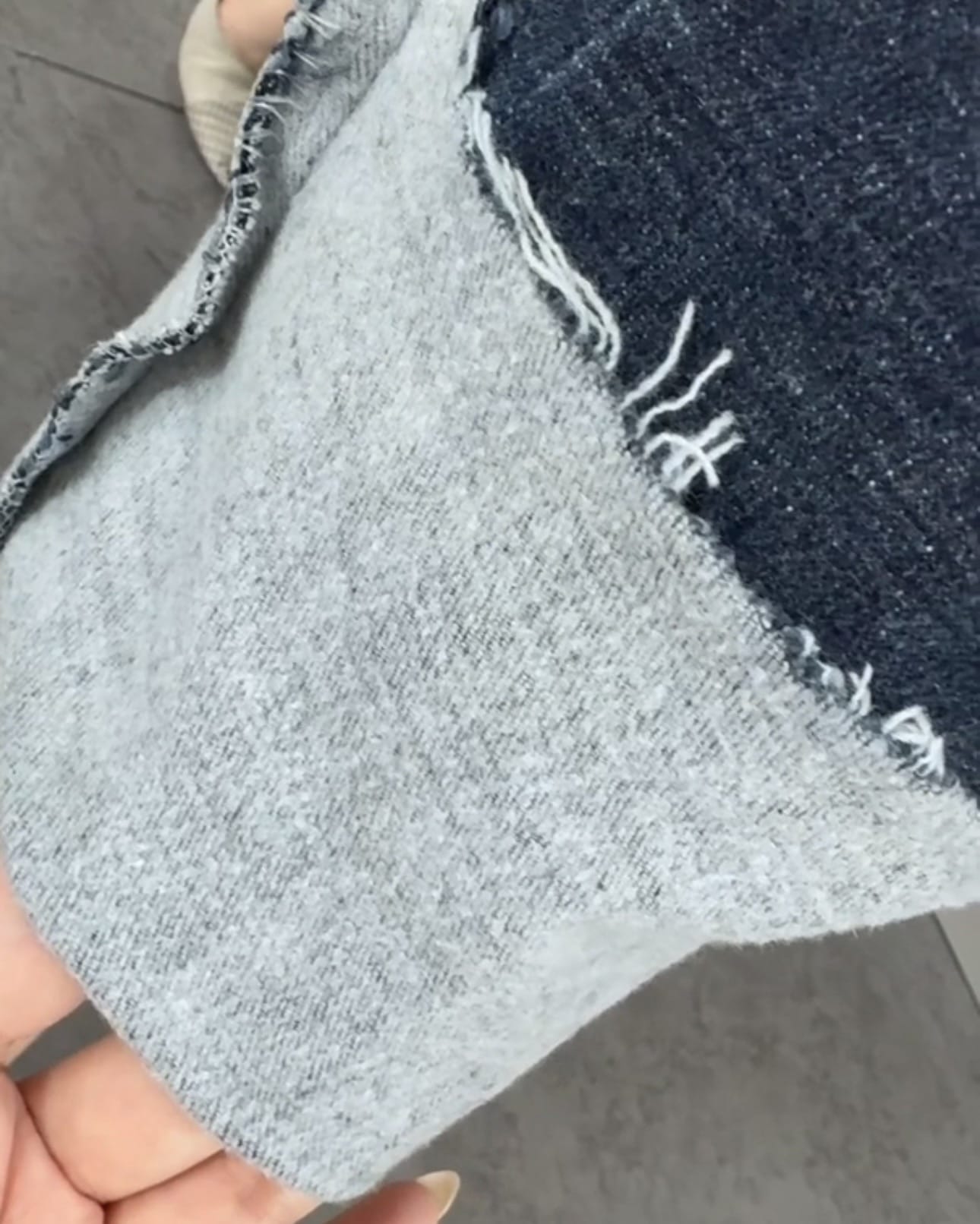 フリンジライン切り替えワイドフレアデニム