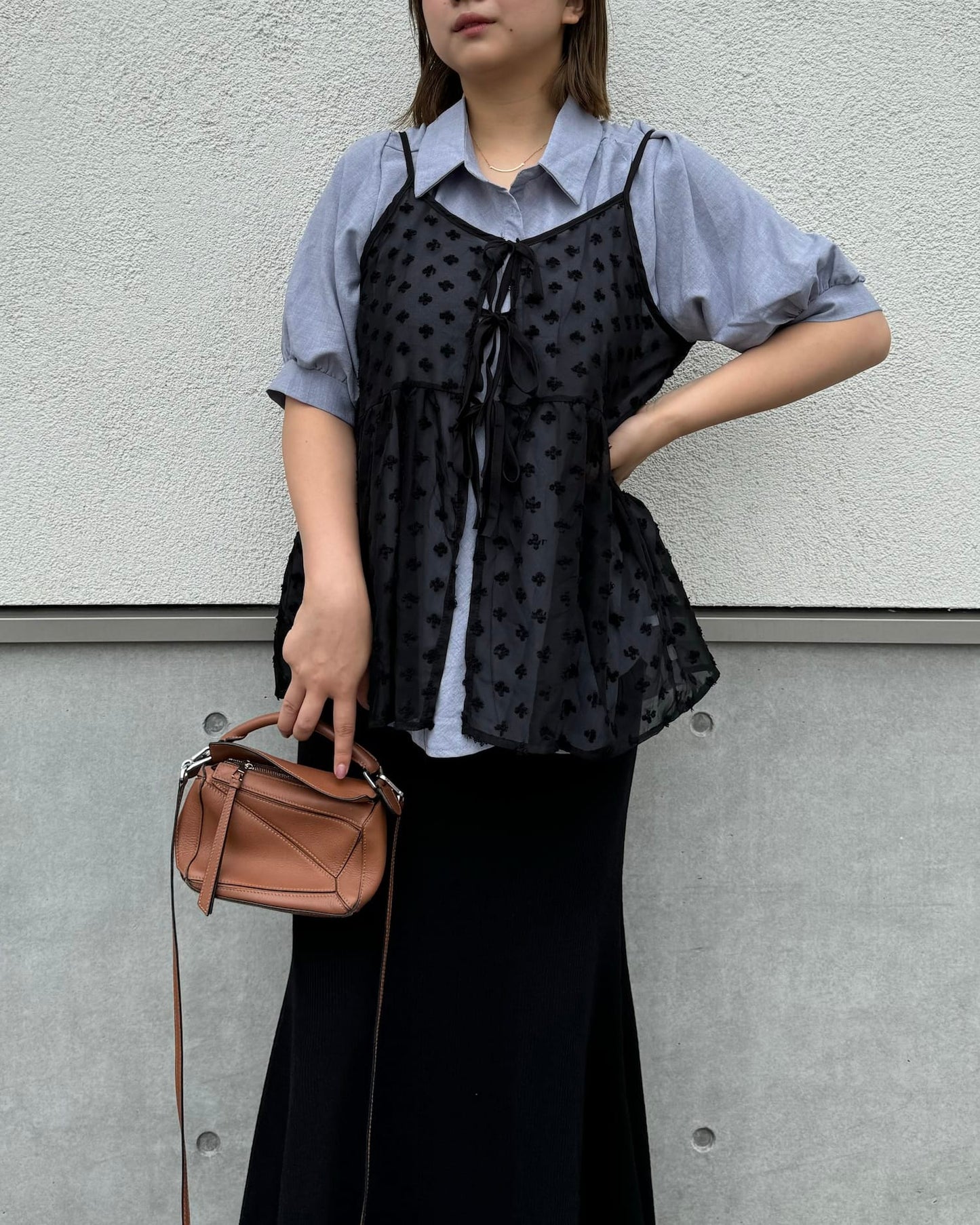 小花刺繍シアービスチェ