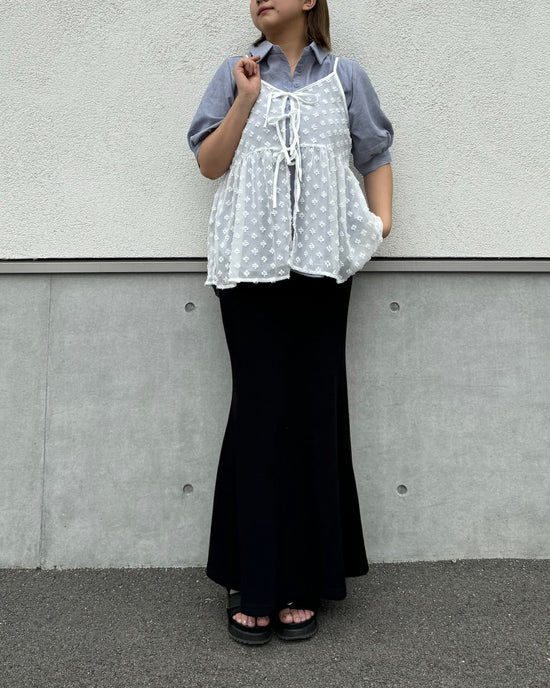 小花刺繍シアービスチェ