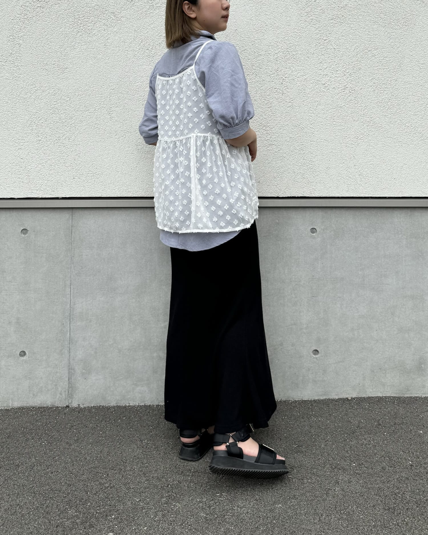 小花刺繍シアービスチェ
