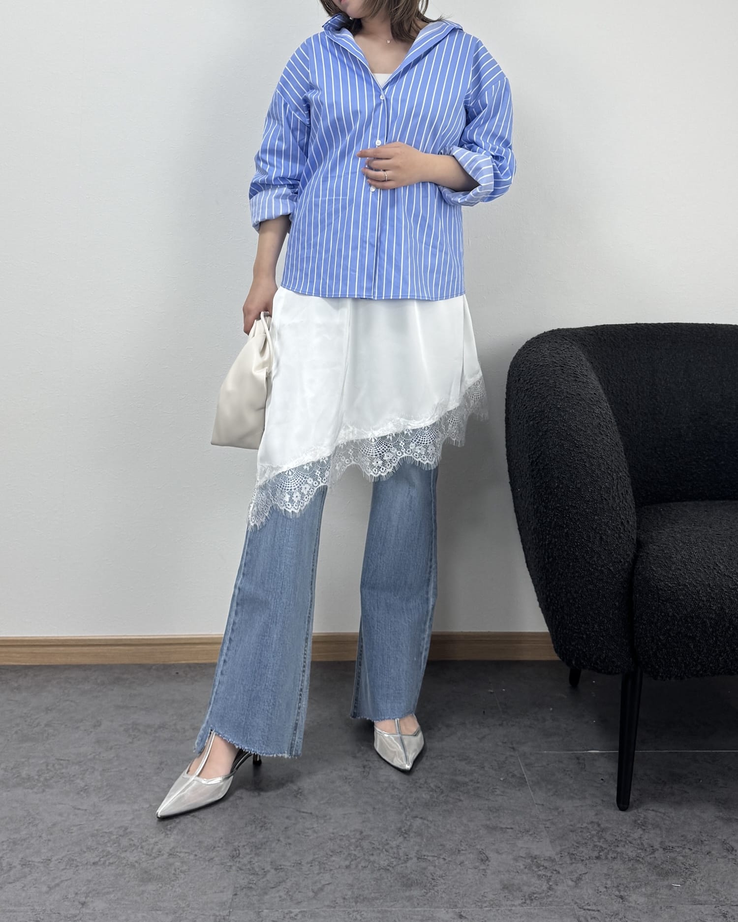 サテン風アシメスカート