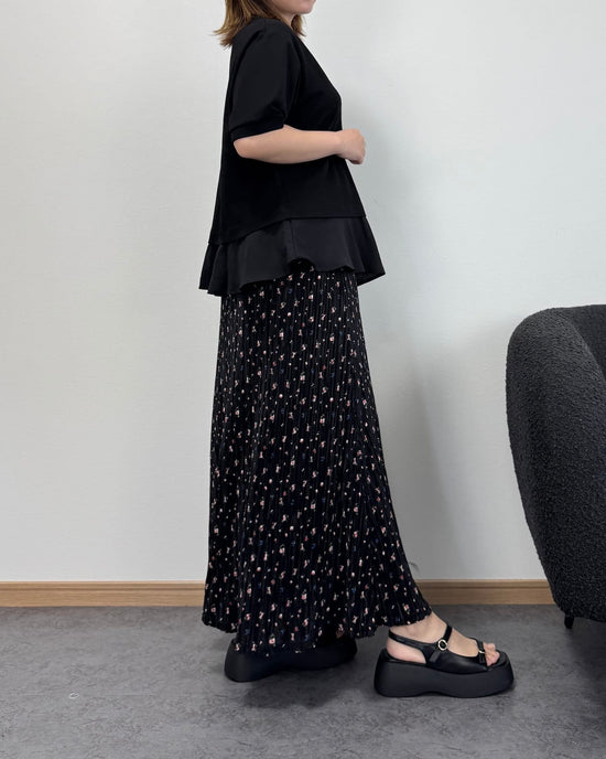 【6/25までのセール価格】小花柄ロングリブスカート