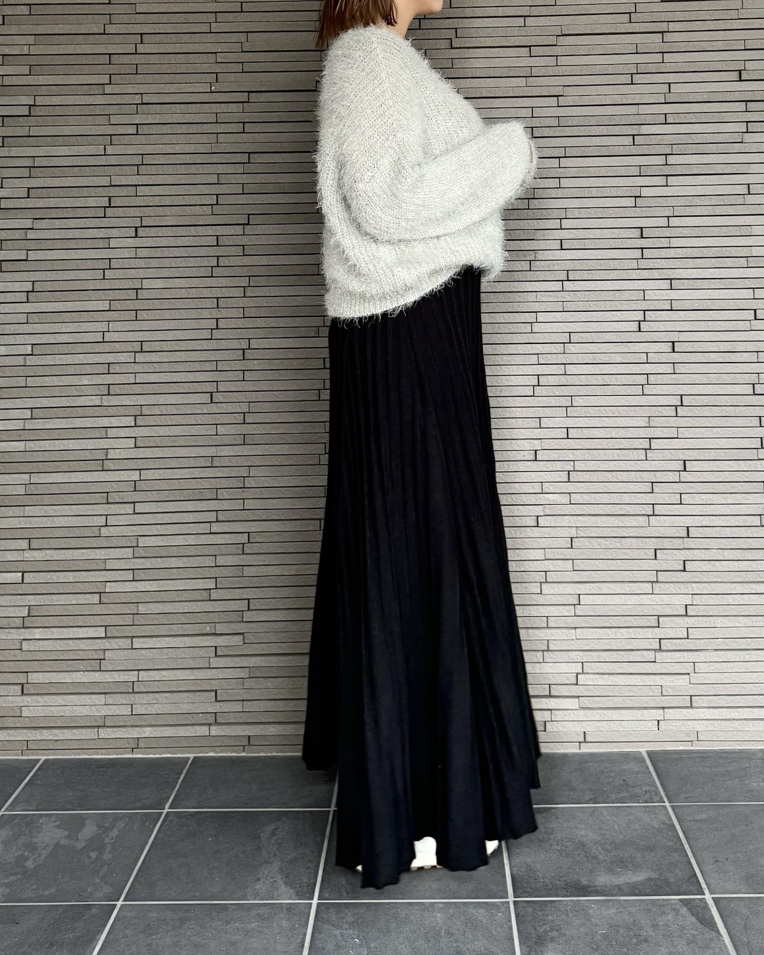 Vネックカラーニット& Aラインニットマキシ2点セット