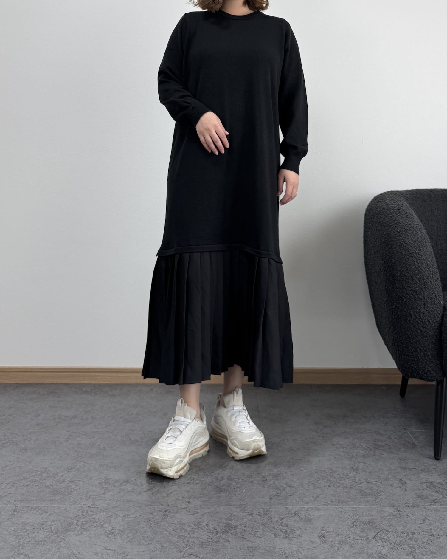 裾プリーツニットワンピ