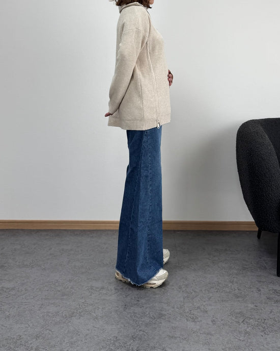 サイド切り替えカットオフワイドフレアデニム