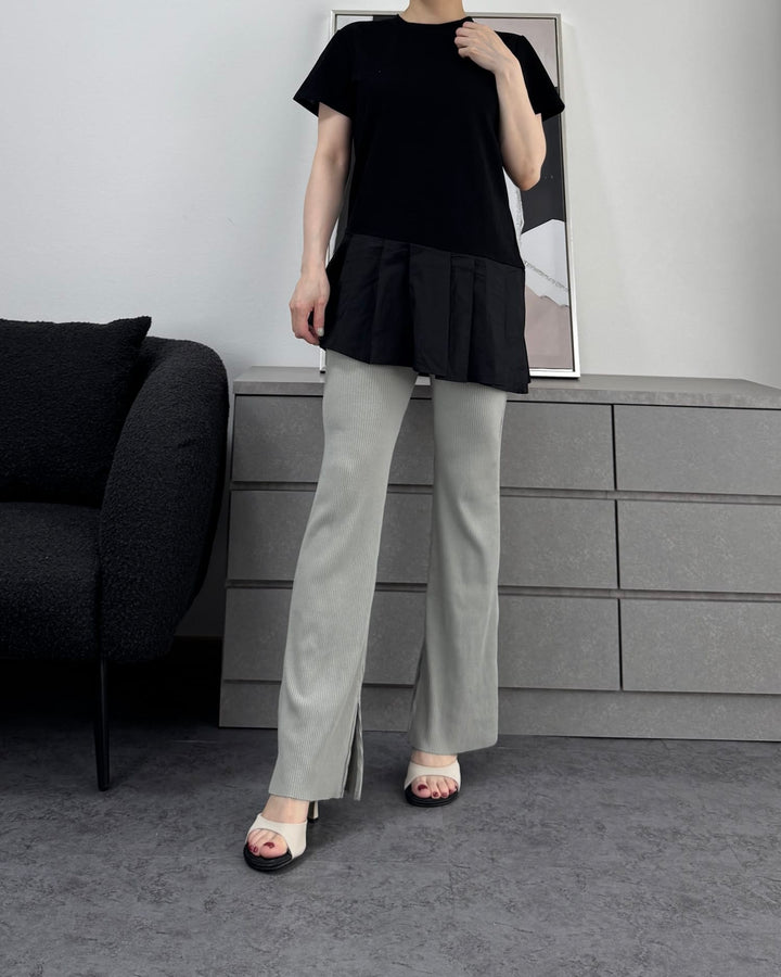 プリーツ切り替えTシャツ