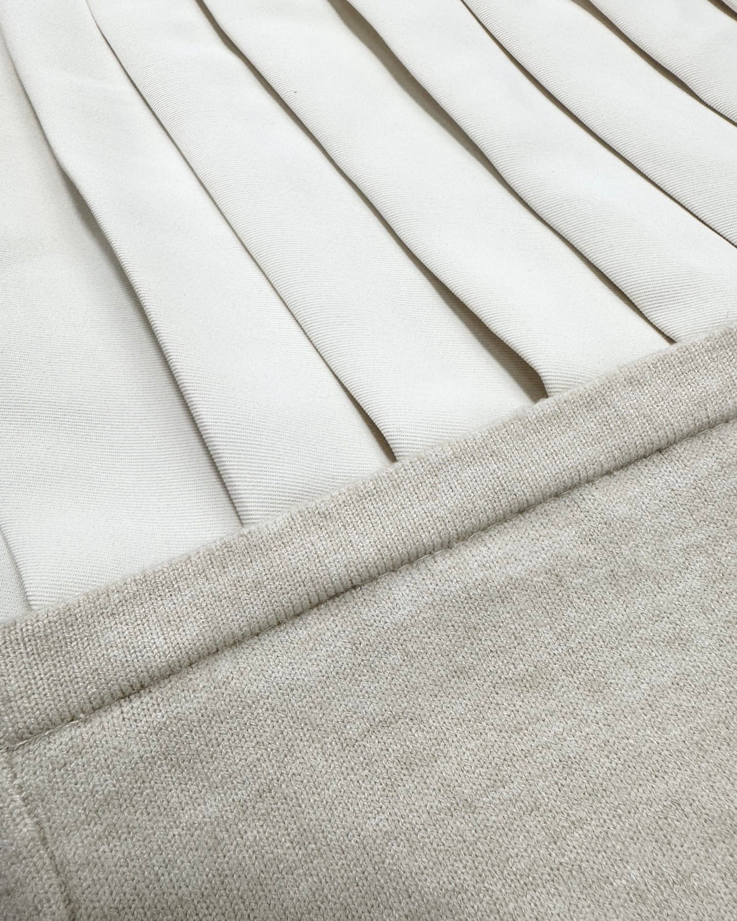 裾プリーツニットワンピ