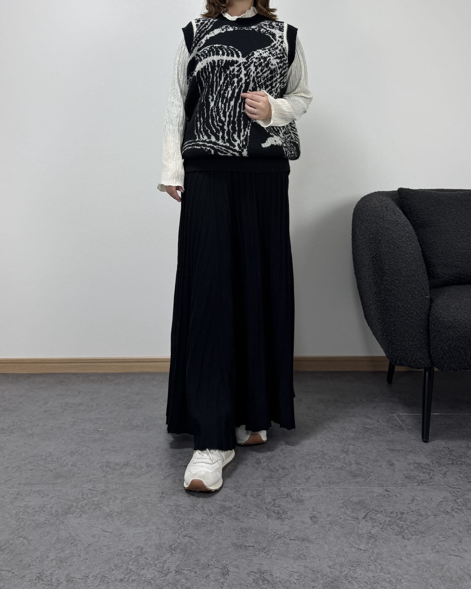 総柄モノトーンニットベスト