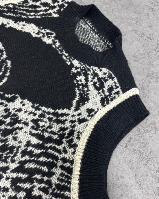 総柄モノトーンニットベスト