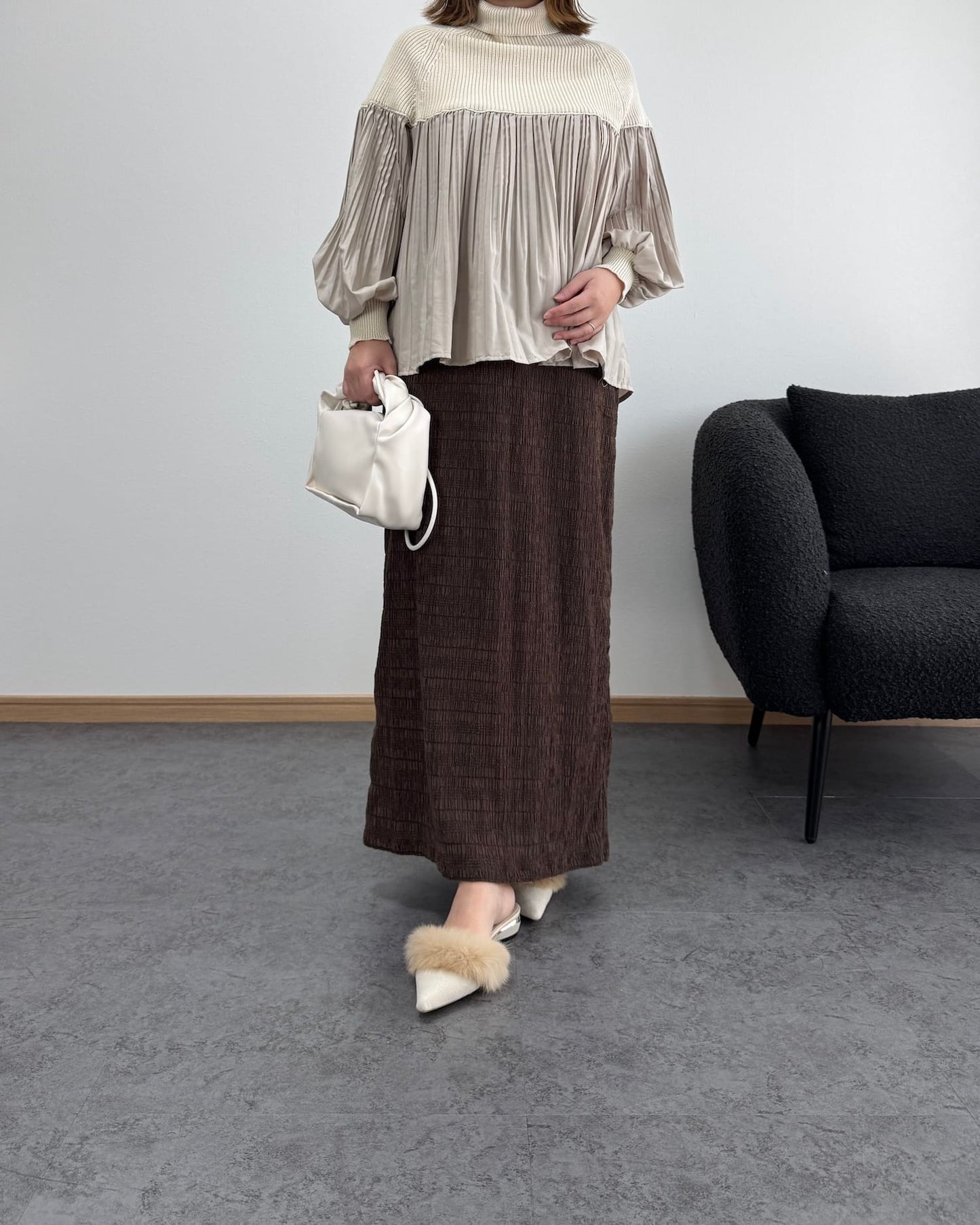 プリーツ切り替えタートルトップス【O.W-beside-】