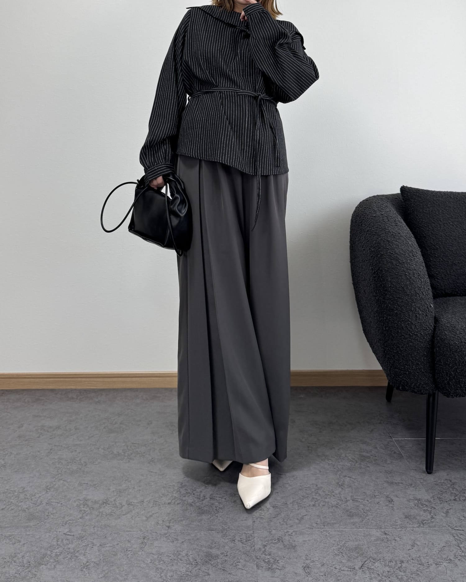 セミオフショルピンストライプトップス【3way】