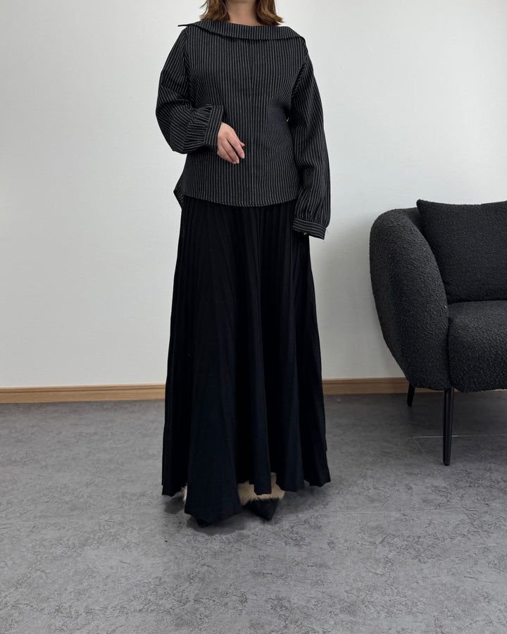 セミオフショルピンストライプトップス【3way】