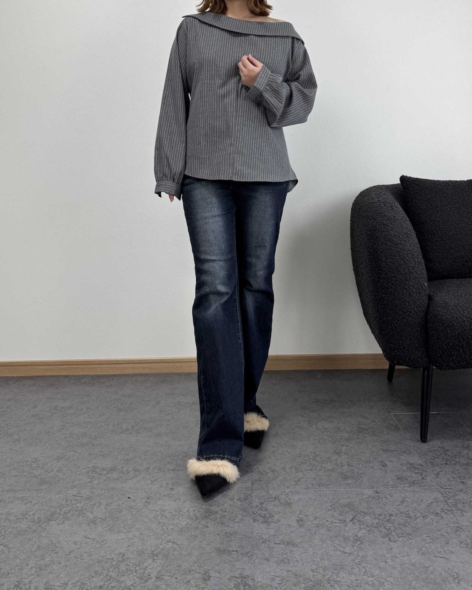 セミオフショルピンストライプトップス【3way】