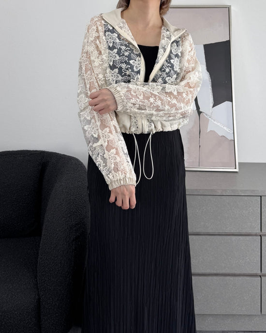 レースフラワー刺繍クロップドシアーブルゾン