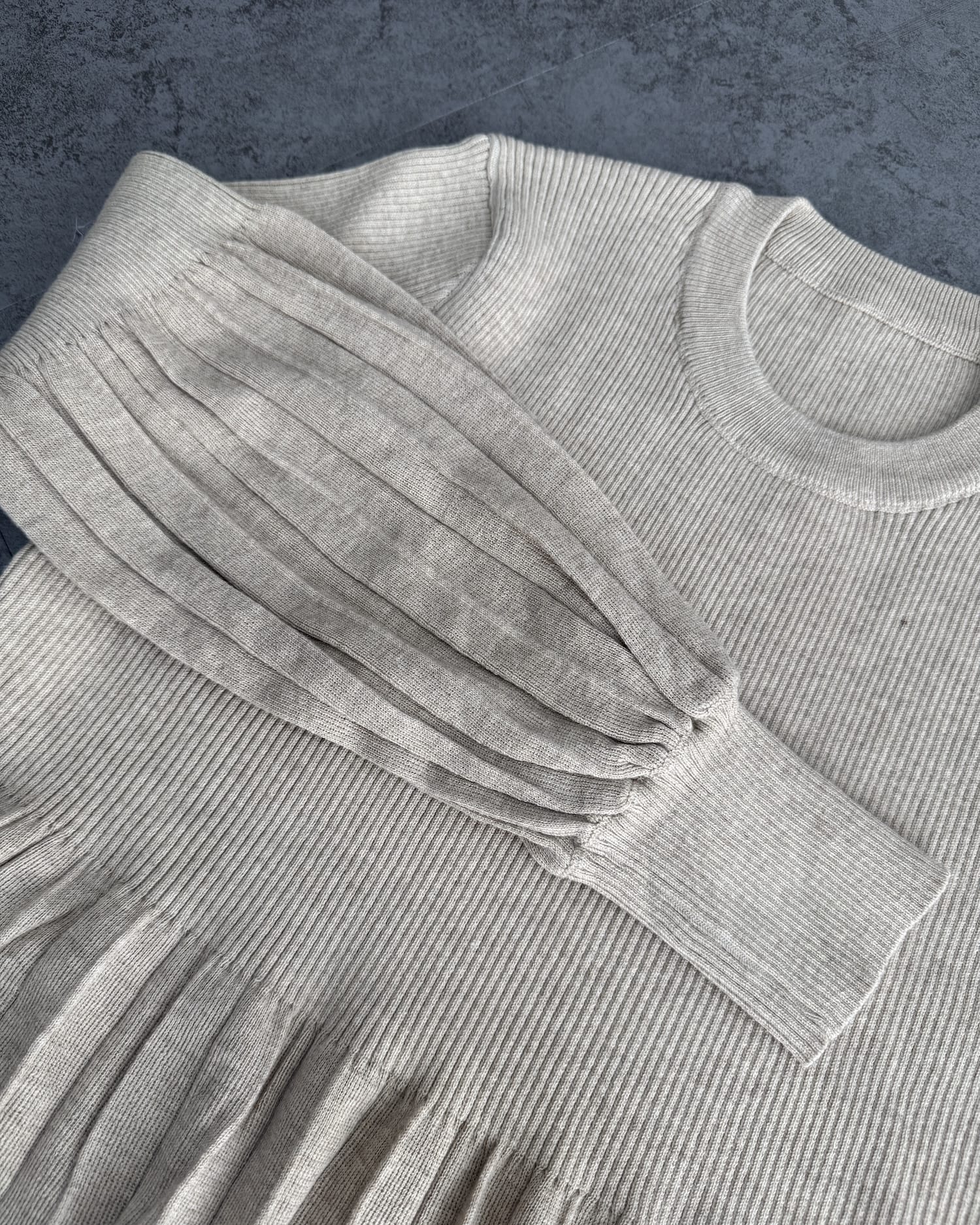 プリーツハイウエスト切り替えワンピース