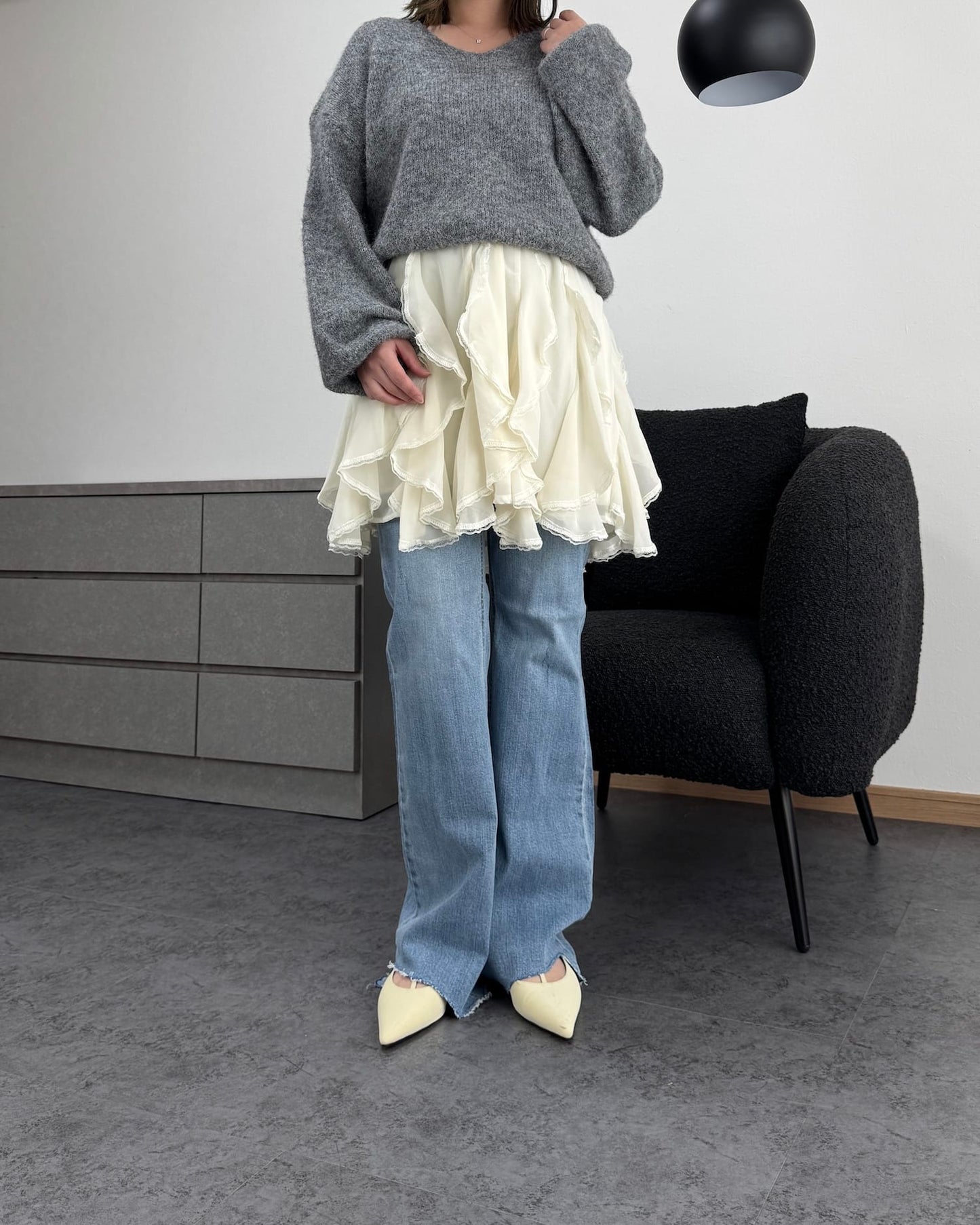 【美シルエット】デザインカットオフストレッチフレアデニム