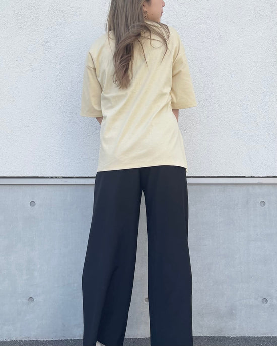 片側サイドスリット五部袖デザインTシャツ