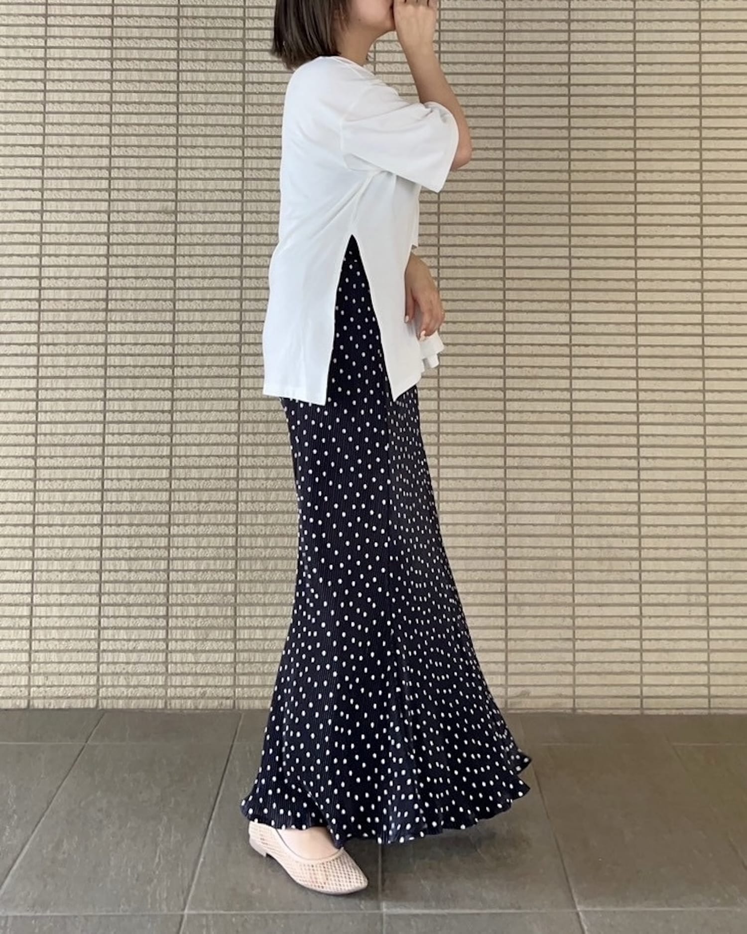 片側サイドスリット五部袖デザインTシャツ