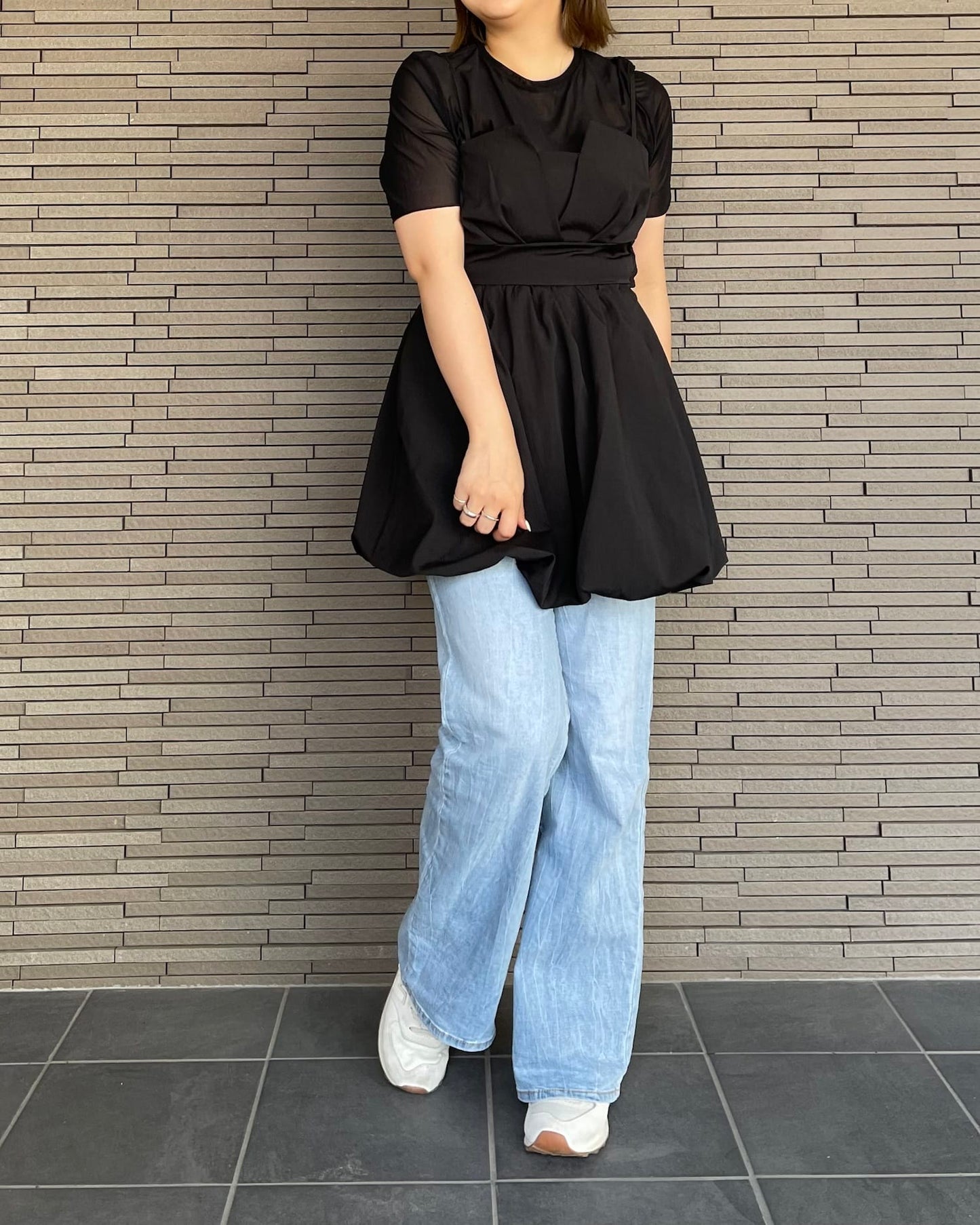 異素材切り替えフリルTシャツ