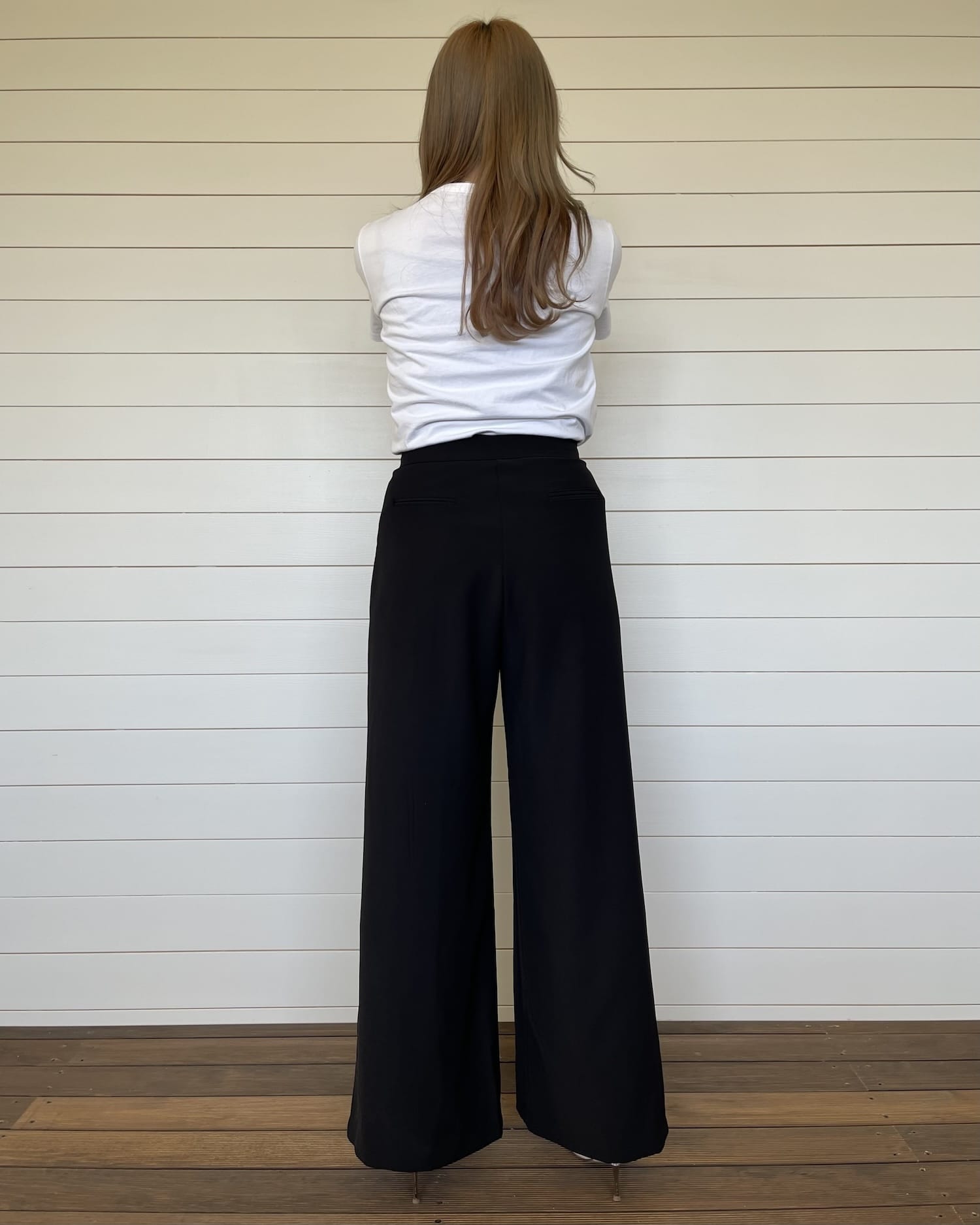 2024年冬【法人向けお歳暮】 美シルエット】体型カバータックワイドパンツ OW – パンツ
