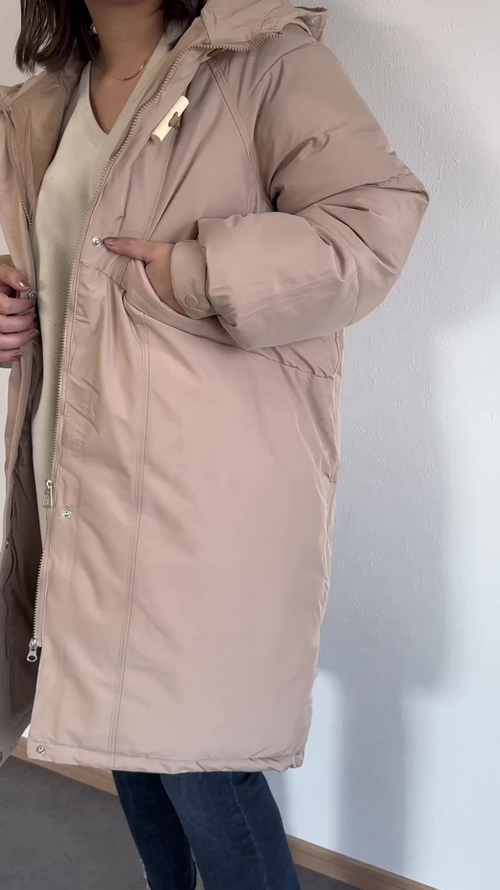 黒 ナイロン アウター 取り外しファー付き THE NORTH FACE (ザ ノースフェイス) フェイクファー 取り外し